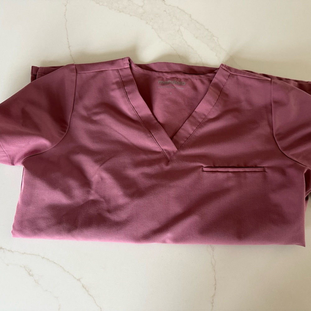 Mauve mandala one pocket top